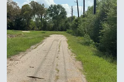 603 Howell Street, Arcola, TX 77583 - Photo 7