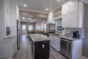 802 Enid St, Houston, TX 77009 - Photo 5