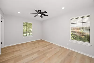 1803 S Park Street, Brenham, TX 77833 - Photo 15