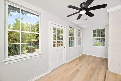 1803 S Park Street, Brenham, TX 77833 - Photo 13
