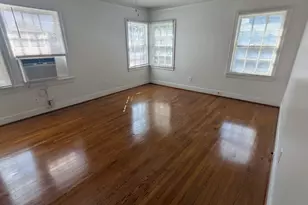 5622 Chartres St, Houston, TX 77004 - Photo 3