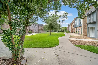 10732 Briar Forest Drive, Houston, TX 77042 - Photo 27