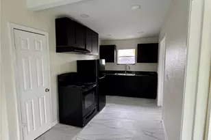 4518 New Orleans St, Houston, TX 77020 - Photo 3