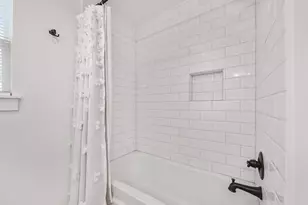 209 Blueberry St, Houston, TX 77018 - Photo 27