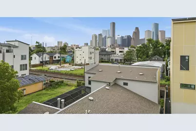 1215 Summer Street #C, Houston, TX 77007 - Photo 1