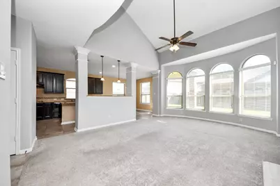 9427 Sapphire Bay Lane, Rosharon, TX 77583 - Photo 9