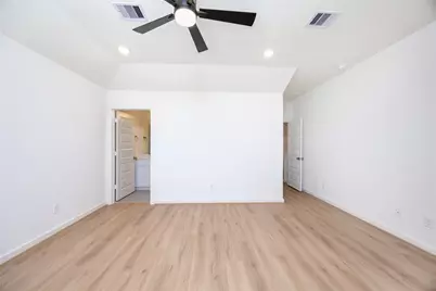 1964 Longmire Villas Ct Court, Conroe, TX 77304 - Photo 23