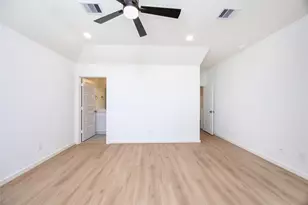 1964 Longmire Villas Ct Ct, Conroe, TX 77304 - Photo 23
