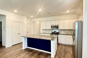 4406 Red Yucca Dr, Baytown, TX 77521 - Photo 9