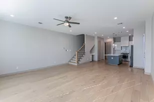 5714 Kemp St, Houston, TX 77023 - Photo 3