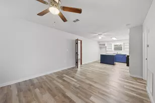 9481 Lake Forest Cir, Brenham, TX 77833 - Photo 13