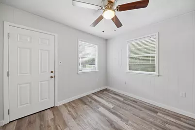 9481 Lake Forest Circle, Brenham, TX 77833 - Photo 5