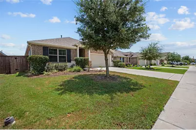 7730 Squall Lane, Baytown, TX 77523 - Photo 3