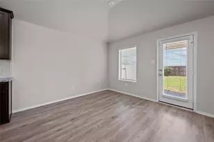 7730 Squall Ln, Baytown, TX 77523 - Photo 9