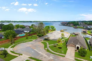 11518 Castle Nugent Ct, Conroe, TX 77304 - Photo 23
