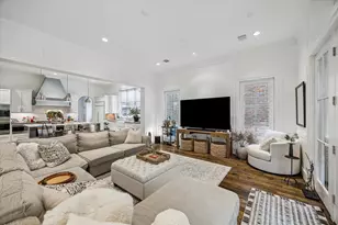 2501 Yupon St, Houston, TX 77006 - Photo 17