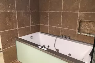 1221 Marine Dr, Galveston, TX 77550 - Photo 13