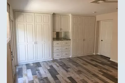 1221 Marine Drive, Galveston, TX 77550 - Photo 11