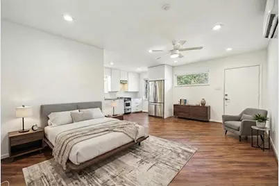 6306 Pineshade Lane, Houston, TX 77008 - Photo 25