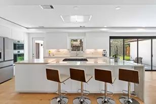 6306 Pineshade Ln, Houston, TX 77008 - Photo 9