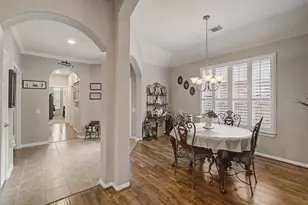 46 S Dylanshire Cir, Conroe, TX 77384 - Photo 9