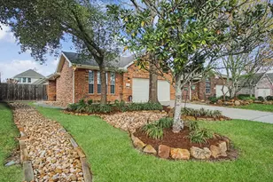 46 S Dylanshire Cir, Conroe, TX 77384 - Photo 3