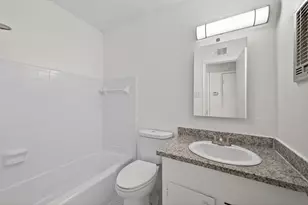 10600 S Post Oak Rd, Houston, TX 77035 - Photo 21