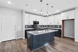 6804 Westview Dr, Houston, TX 77055 - Photo 13