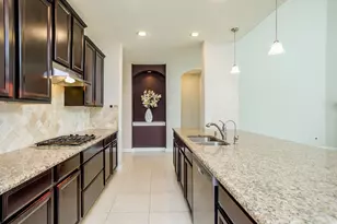 4622 Regal Shadow Ln, Sugar Land, TX 77479 - Photo 11