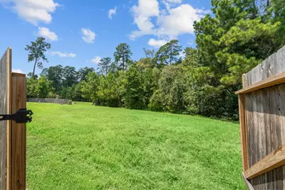 2318 Perkins Crossing Drive, Conroe, TX 77304 - Photo 23