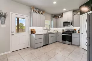 2213 Sago, Bay City, TX 77414 - Photo 7