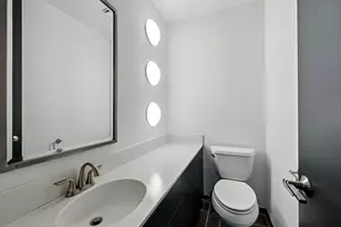 2019 McClendon St, Houston, TX 77030 - Photo 9