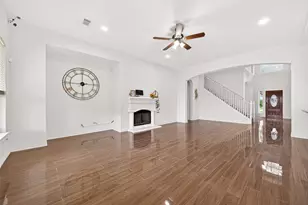 7402 Heron Lakes Dr, Houston, TX 77064 - Photo 11