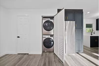 4516 Werner Street, Houston, TX 77022 - Photo 29