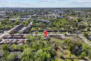 4516 Werner St, Houston, TX 77022 - Photo 33