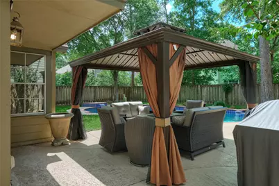 18 Glade Bank Place, The Woodlands, TX 77382 - Photo 43