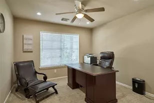 18 Glade Bank Pl, The Woodlands, TX 77382 - Photo 33