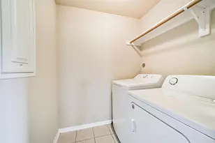 12947 Iris Garden Ln, Houston, TX 77044 - Photo 31