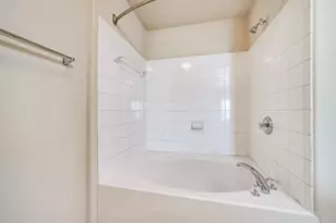 12947 Iris Garden Ln, Houston, TX 77044 - Photo 27