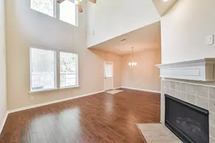 12947 Iris Garden Ln, Houston, TX 77044 - Photo 11