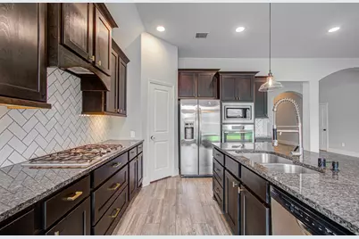 13937 Naples Park Court, Pearland, TX 77584 - Photo 13