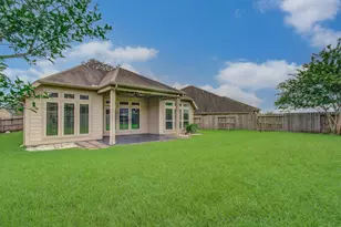 13937 Naples Park Ct, Pearland, TX 77584 - Photo 43