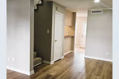 6111 Beverly Hill Street #23, Houston, TX 77057 - Photo 9