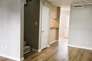 6111 Beverly Hill St, Houston, TX 77057 - Photo 9