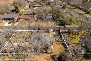 2212 Teton Dr, Bryan, TX 77803 - Photo 17