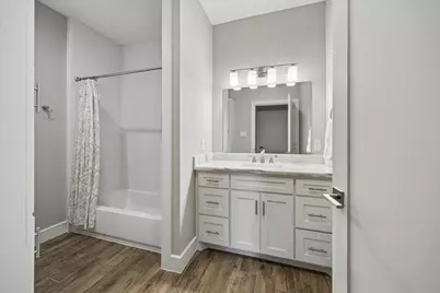 940 W 21st Street, Houston, TX 77008 - Photo 17