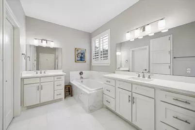 940 W 21st Street, Houston, TX 77008 - Photo 13