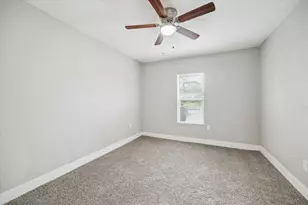 7426 Saunders Rd, Houston, TX 77016 - Photo 7