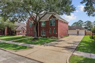 413 Lookout Ln, Dickinson, TX 77539 - Photo 41