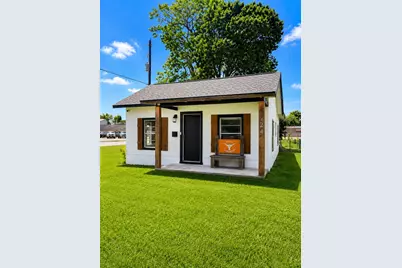 424 Thomas Street, Clute, TX 77531 - Photo 3